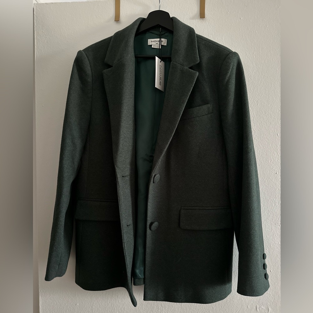 NWT Noize Single Breasted Blazer in Green